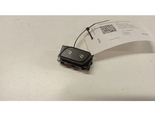 Включатель центрального замка