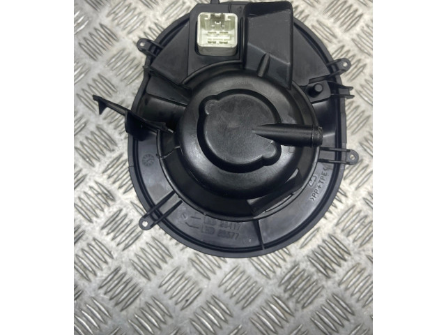 Вентилятор печки    LHD86577, 21040   Volvo XC90