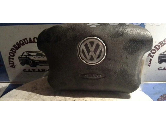 Подушка безопасности двери    Volkswagen PASSAT