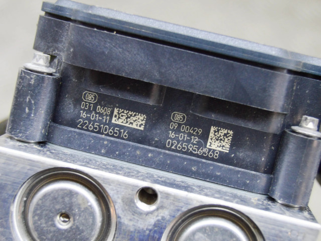 Блок АБС 2265106516, 0265255090 Maserati Ghibli 2013- года