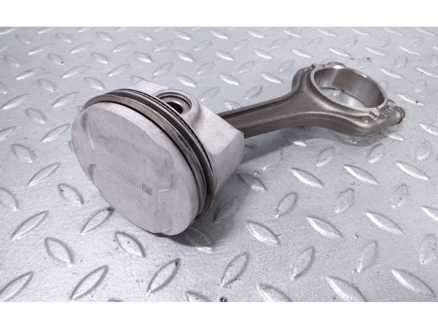 Поршень с шатуном DKLD 04C107065AT, 04E198401S Skoda Fabia Mk3 (NJ)