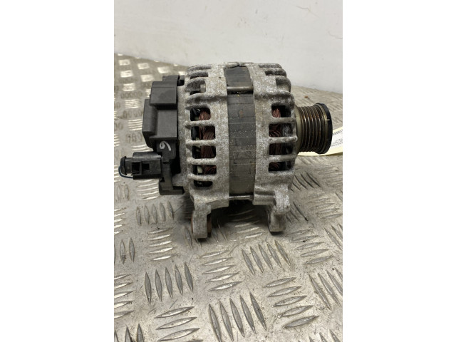 Генератор 04L903024S   Audi A3 S3 8V      