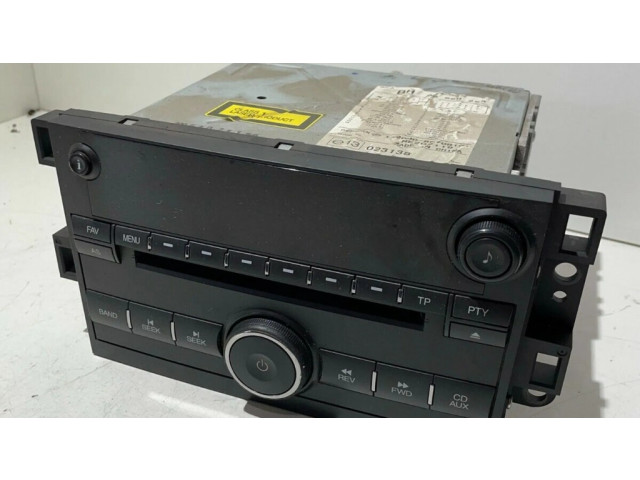 Радио/ проигрыватель CD/DVD / навигация