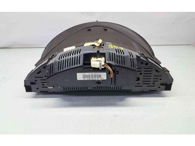 Přístrojová deska Mercedes-Benz CLK A209 C209 2002 A2095400448