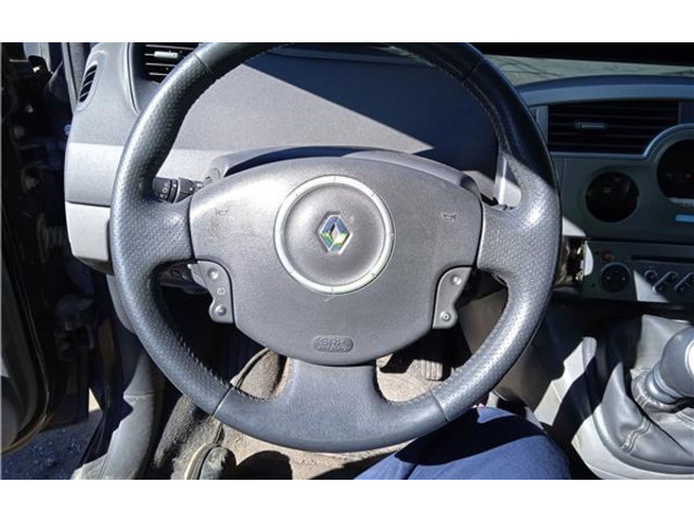 Руль Renault Scenic II -  Grand scenic II  2006 - 2009 года       