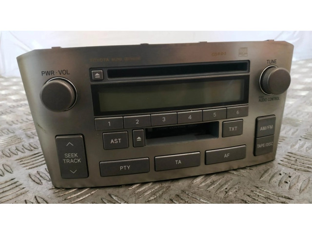 Радио/ проигрыватель CD/DVD / навигация