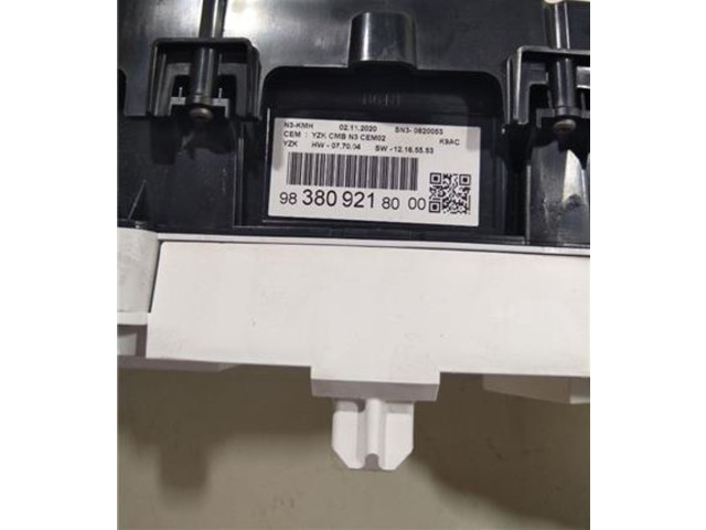 Přístrojová deska Citroen Berlingo 2020