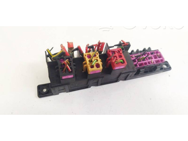 Блок предохранителей 8L0941822A, 896083000 Audi A6 S6 C5 4B