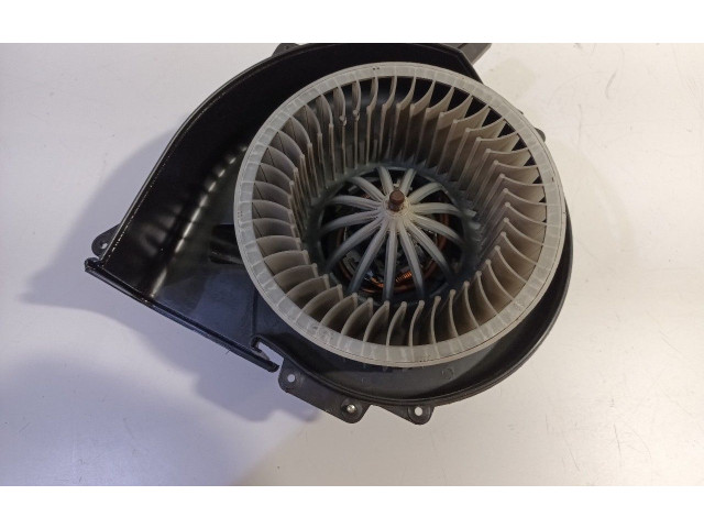 Вентилятор печки 6Q1819015 Audi A1