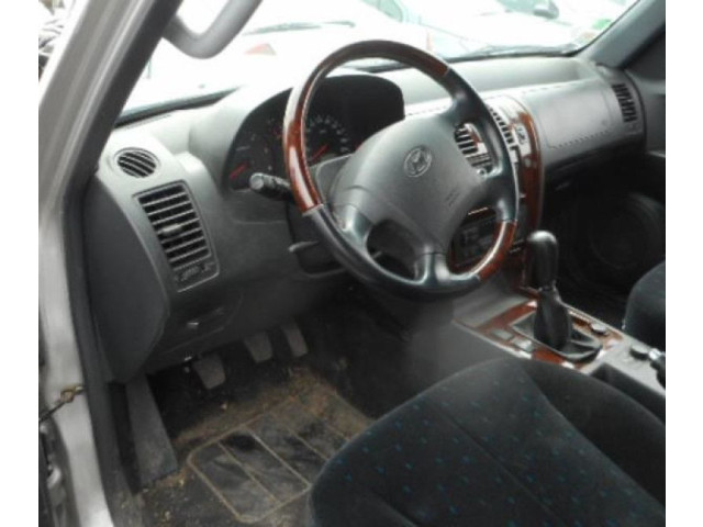 Přístrojová deska Hyundai Terracan 2002