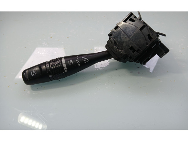 Ручка стеклоочистителей Mitsubishi Pajero