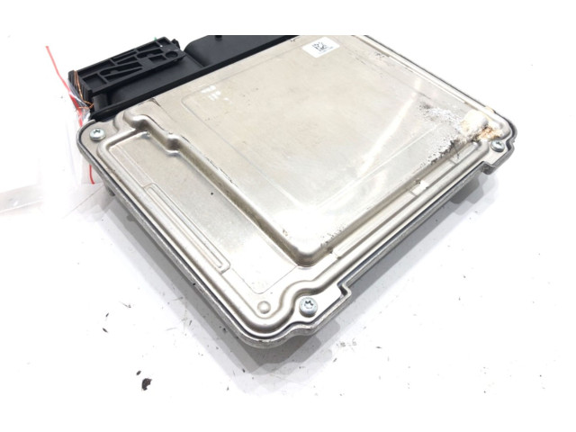 Řídící jednotka 05E907309D Skoda Octavia Mk4 2021