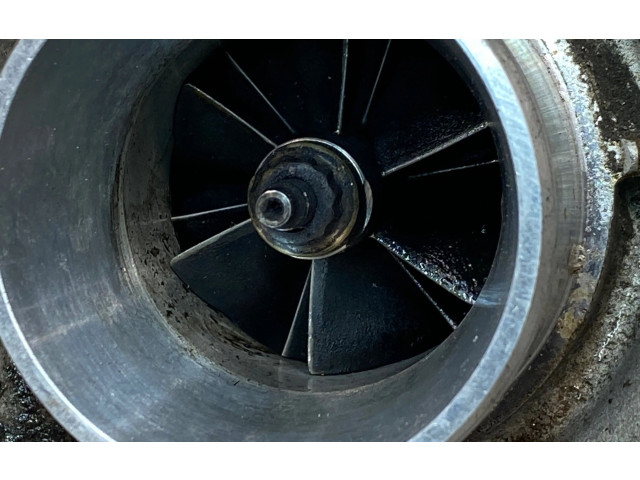  Турбина Volvo V70  30757079, 7517794         