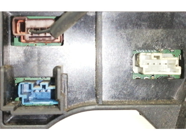 Ручка стеклоочистителей 96627927XT Citroen C4 Aircross