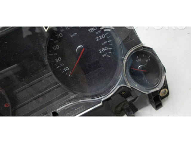 Přístrojová deska Audi A6 S6 C4 4A 1996