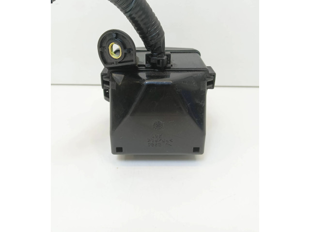 Блок предохранителей 3285 Lexus LS 430