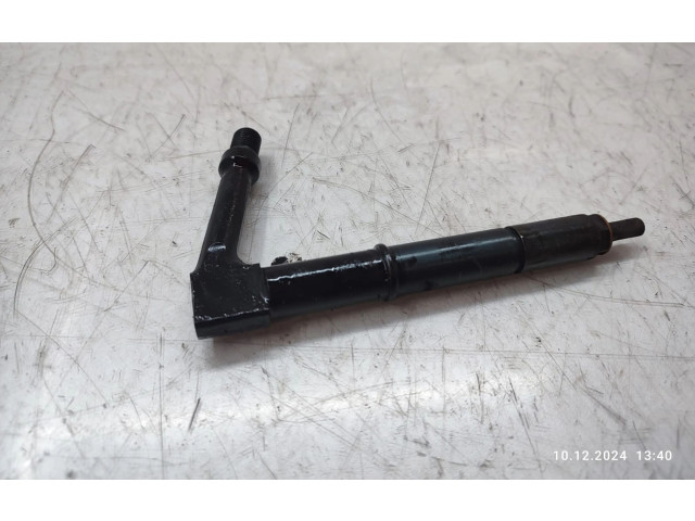 Vstřikovač Nissan Navara D22