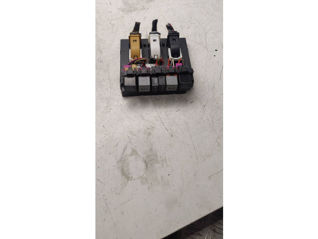 Блок комфорта 1K0937087 Skoda Octavia Mk2 (1Z)