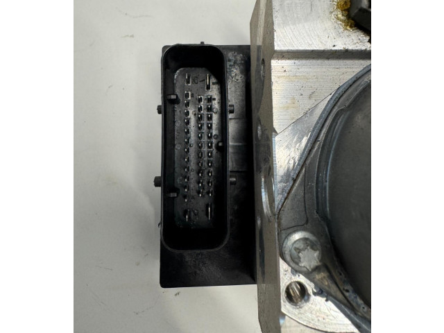 Блок АБС 3414791, 3451341479101 BMW X3 E83 2003 - 2010 года