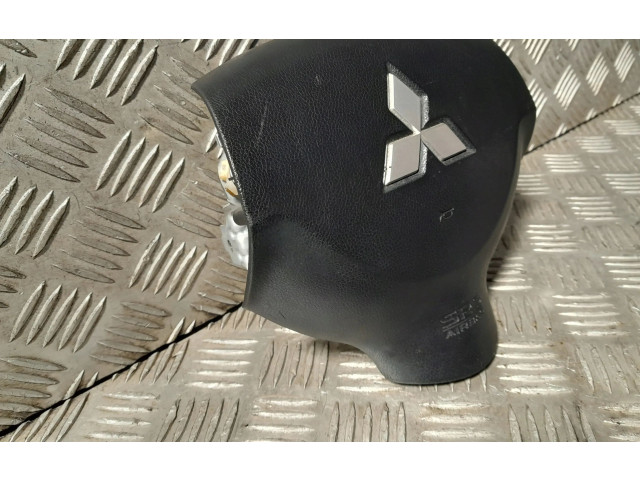 Подушка безопасности водителя 7030A217XA Mitsubishi Colt