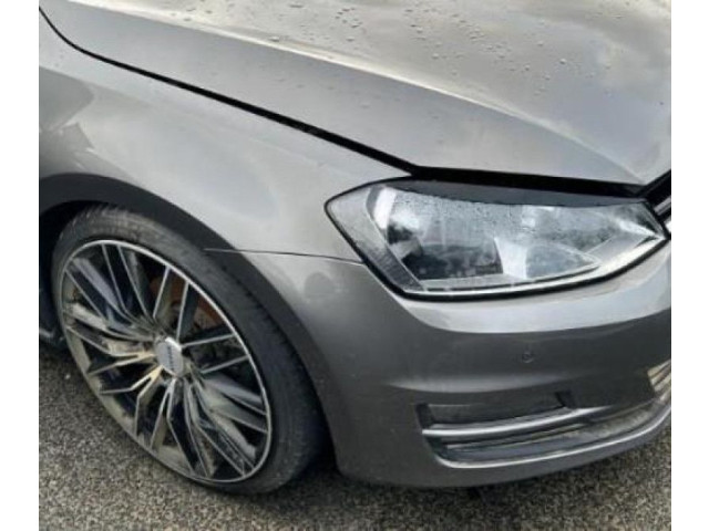 Генератор 04E903015P   Volkswagen Golf VII      
