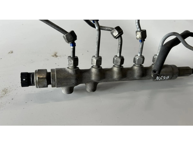 Vstřikovací lišta Mazda CX-7 pro naftový motor 2.2 R2AA