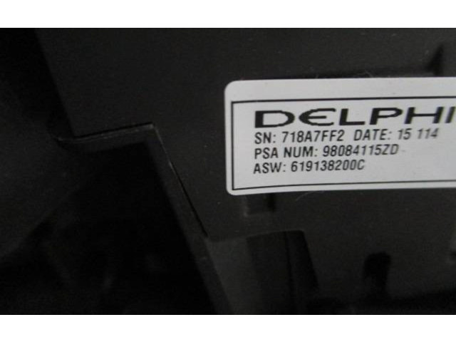 Кнопки рулевого колеса