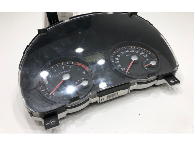 Панель приборов 94003-1G141   KIA Rio       