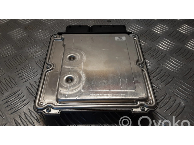 Řídící jednotka 03L907309M, 0281017553 Volkswagen Transporter - Caravelle T5 2013