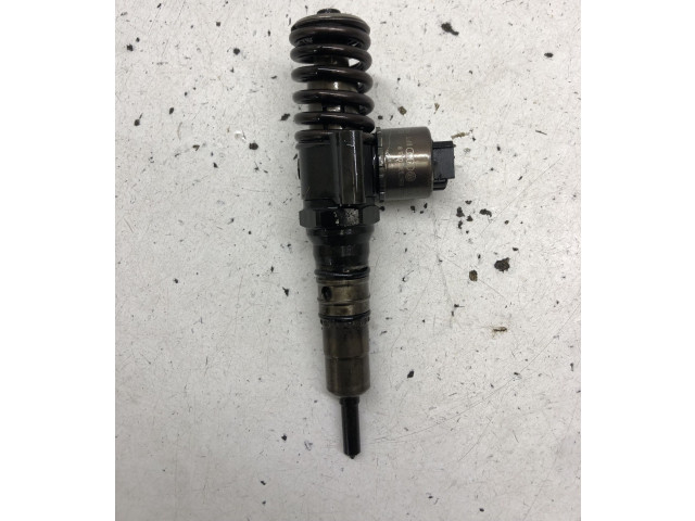 Форсунка 03G130073B, 0414720403 Audi A3 S3 8P