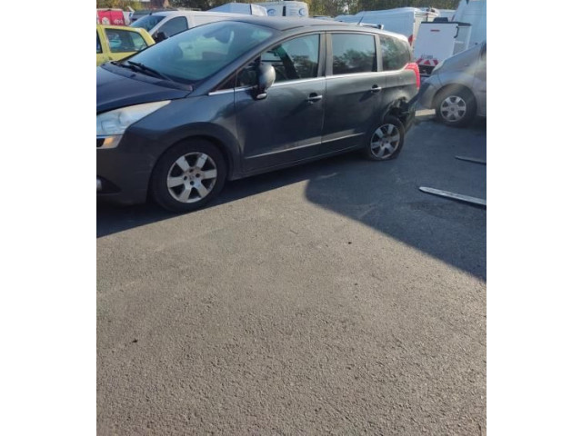 Блок АБС 1607510480   Peugeot  5008   -  года