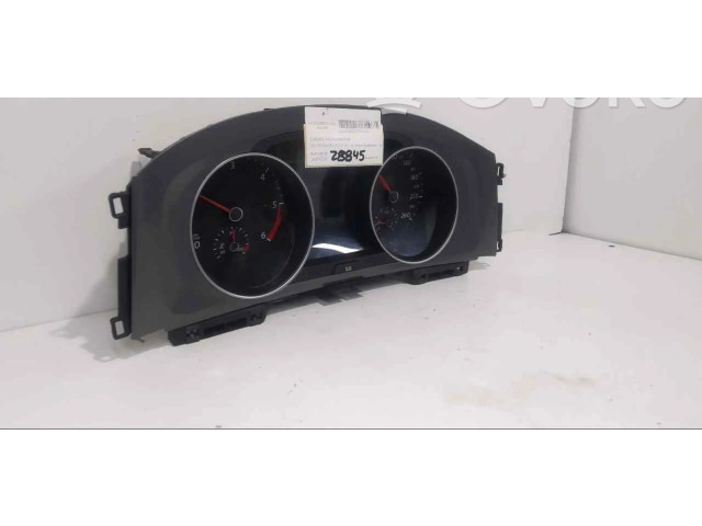 Панель приборов 5G1920731B Volkswagen Golf VII