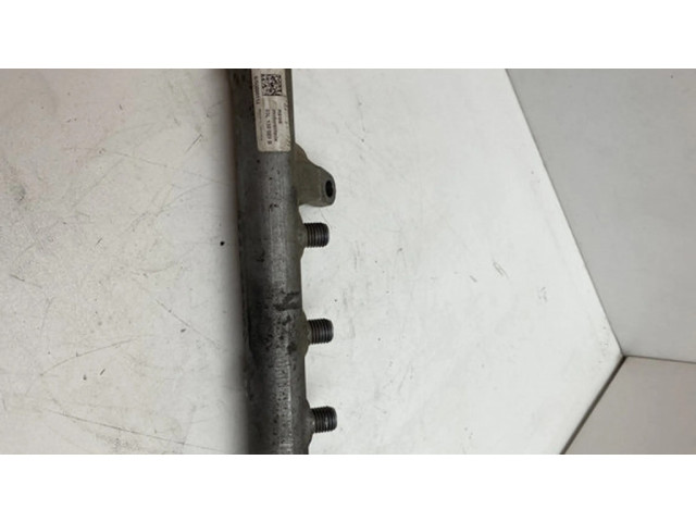 Vstřikovací lišta 03L130089B, 03L906051 Audi A3 S3 A3 Sportback 8P pro naftový motor 1.6