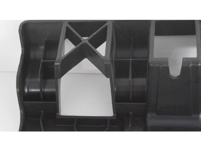 Другая деталь салона