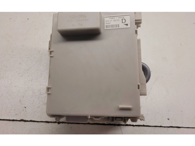   Pojistková skříňka 8267030230, 7D230350   Lexus GS 300 350 430 450H 2008