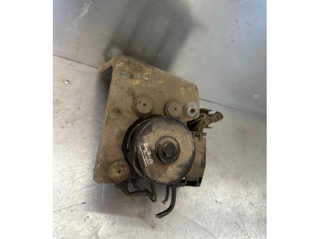 Блок АБС 8619968, 10092800233 Volvo V70 2000 - 2004 года