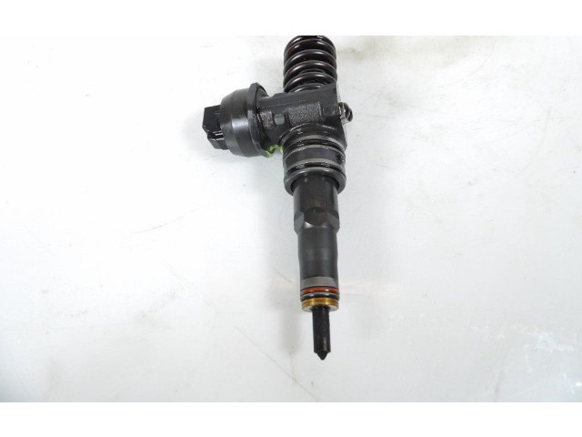 Форсунка 038130073AG, 038130073AG Skoda Fabia Mk2 (5J)