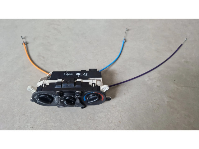 Блок управления климат-контролем Mitsubishi L200