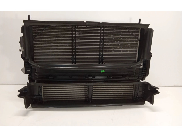 Интеркулер 31657360, 32224829 Volvo XC60