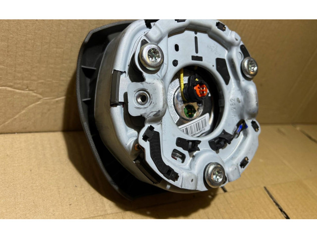 Подушка безопасности водителя Audi A5 8T 8F