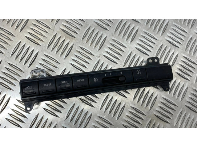 Мултифункционный включатель управления / ручка