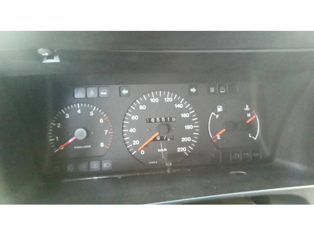 Панель приборов 466850, 640013   Volvo 440       