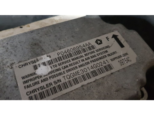 Блок подушек безопасности 04606954AA Jeep Cherokee