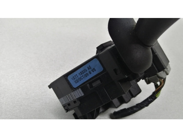 Ручка поворотов/ фонарей