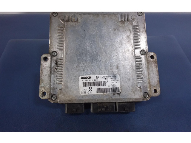 Блок управления двигателем ECU