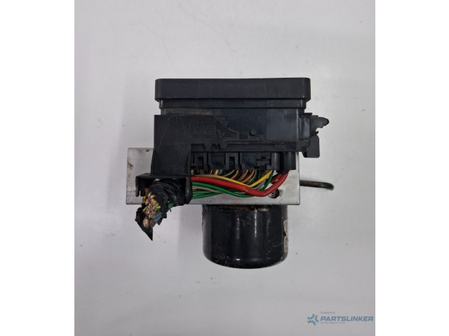 Блок АБС 30643982 Volvo S60 2005 - 2010 года