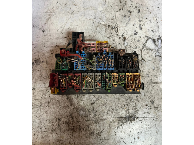 Блок предохранителей 7M0937025D, 357911253 Ford Galaxy