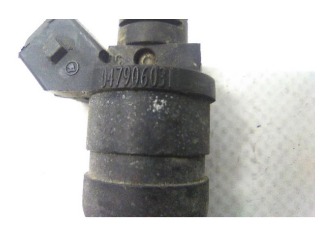 Vstřikovač 047906031 Skoda Felicia I