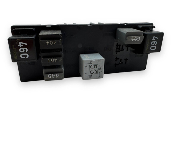 Блок предохранителей 8P0907279K Audi A3 S3 8P