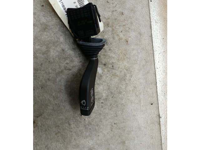 Ручка стеклоочистителей 9185417   Opel Meriva A